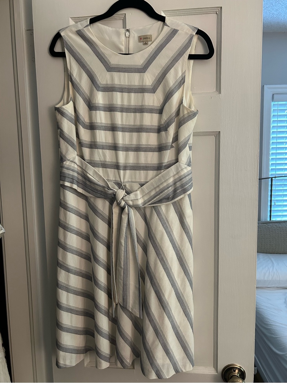 Cremieux Sleeveless Striped Tie-Waist Dress in White and Blue Size 6